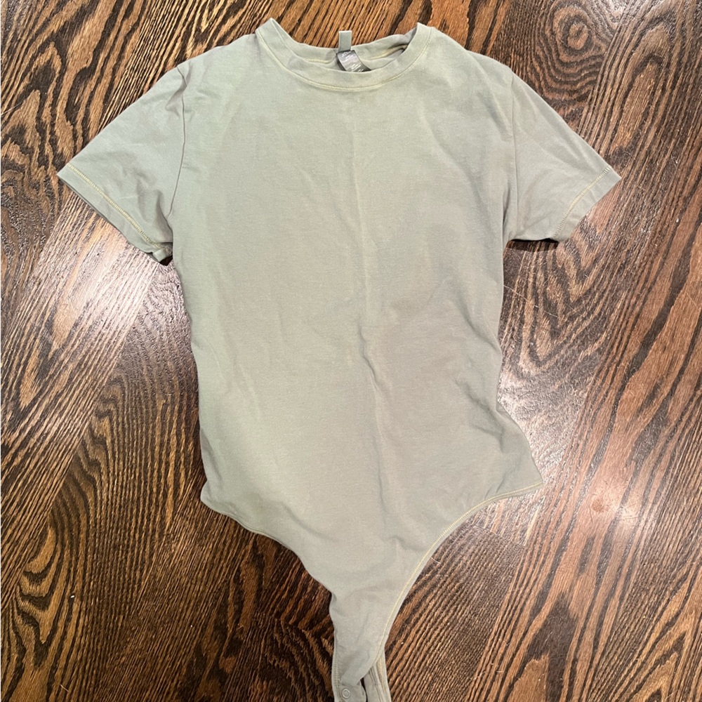 SKIMS Bodysuit